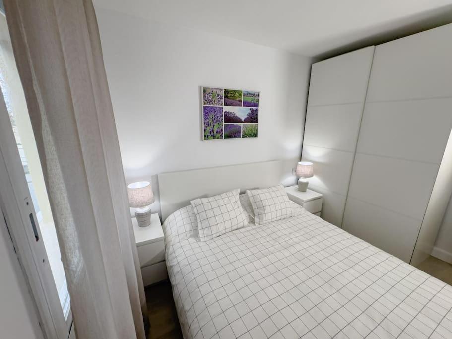 Apartamento Marina โรเซส ภายนอก รูปภาพ